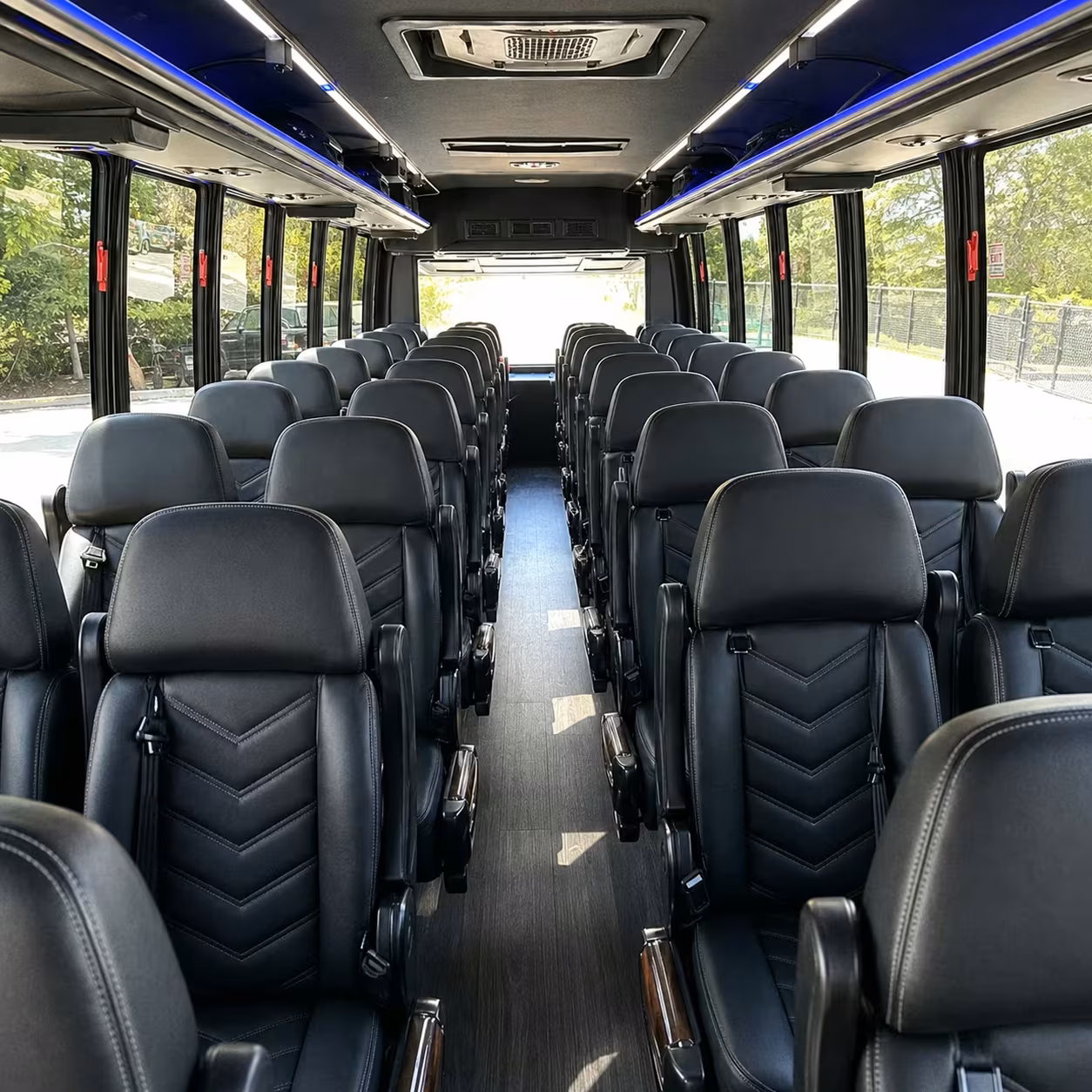 minibus rentals in southfield for smaller prom groups