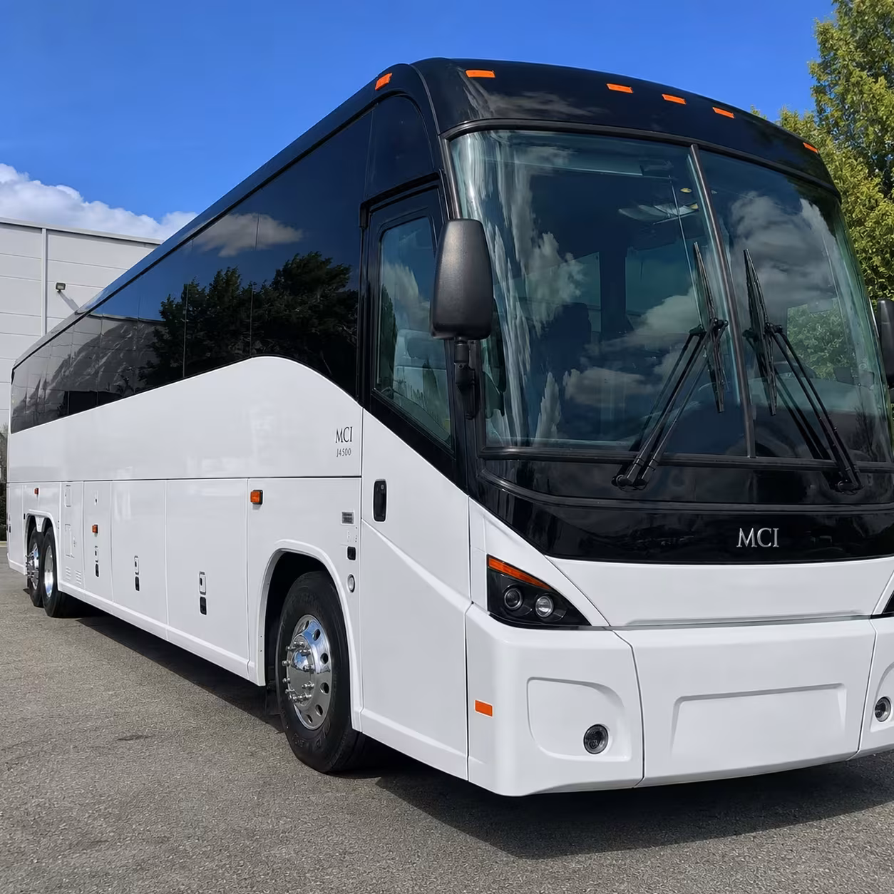 southfield shuttle buses for remote parking and off site lots